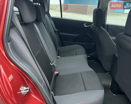 Красный Рено Меган, объемом двигателя 1.6 л и пробегом 201 тыс. км за 5899 $, фото 31 на Automoto.ua