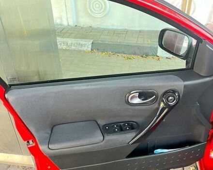 Рено Меган 2007 в Ровно на Automoto.ua Красный Рено Меган, объемом двигателя 1.6 л и пробегом 218 тыс. км за 4750 $, фото 8 на Automoto.ua