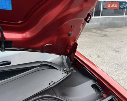 Красный Рено Меган, объемом двигателя 1.6 л и пробегом 201 тыс. км за 5899 $, фото 24 на Automoto.ua