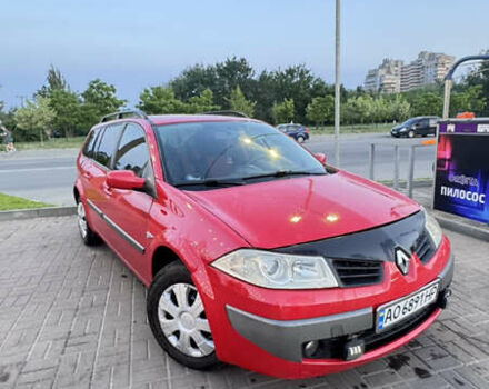 Красный Рено Меган, объемом двигателя 1.46 л и пробегом 300 тыс. км за 4450 $, фото 6 на Automoto.ua
