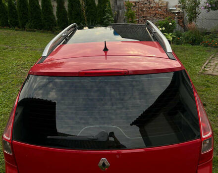 Червоний Рено Меган, об'ємом двигуна 2 л та пробігом 225 тис. км за 5500 $, фото 14 на Automoto.ua