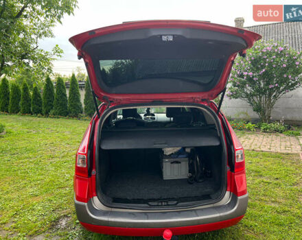 Червоний Рено Меган, об'ємом двигуна 2 л та пробігом 225 тис. км за 5500 $, фото 30 на Automoto.ua