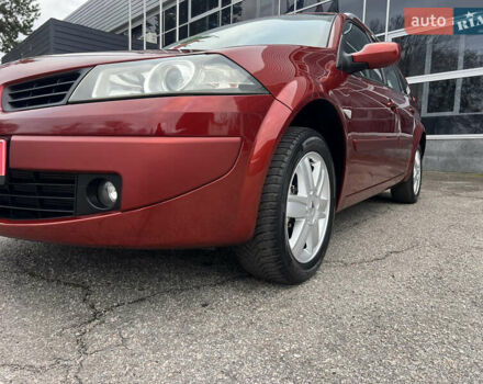 Красный Рено Меган, объемом двигателя 1.6 л и пробегом 201 тыс. км за 5899 $, фото 14 на Automoto.ua