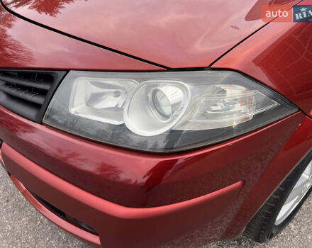 Красный Рено Меган, объемом двигателя 1.6 л и пробегом 201 тыс. км за 5899 $, фото 13 на Automoto.ua