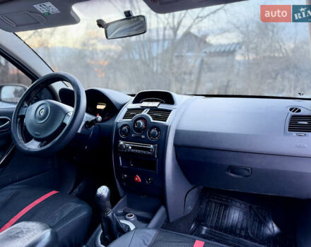 Красный Рено Меган, объемом двигателя 1.6 л и пробегом 244 тыс. км за 4850 $, фото 50 на Automoto.ua