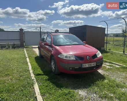 Красный Рено Меган, объемом двигателя 1.46 л и пробегом 304 тыс. км за 4450 $, фото 1 на Automoto.ua