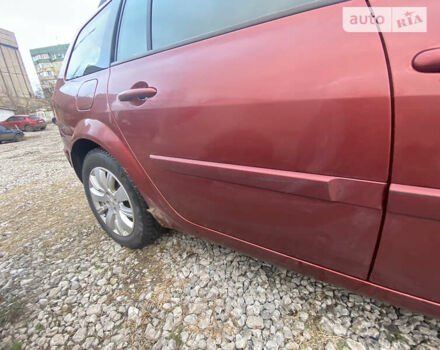 Червоний Рено Меган, об'ємом двигуна 1.6 л та пробігом 247 тис. км за 4800 $, фото 4 на Automoto.ua