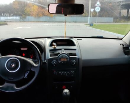 Червоний Рено Меган, об'ємом двигуна 1.6 л та пробігом 250 тис. км за 4800 $, фото 6 на Automoto.ua