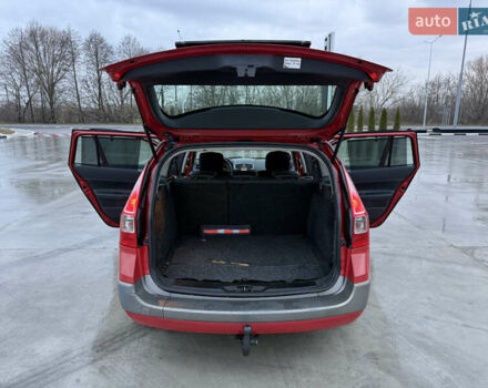 Червоний Рено Меган, об'ємом двигуна 1.5 л та пробігом 286 тис. км за 5300 $, фото 28 на Automoto.ua