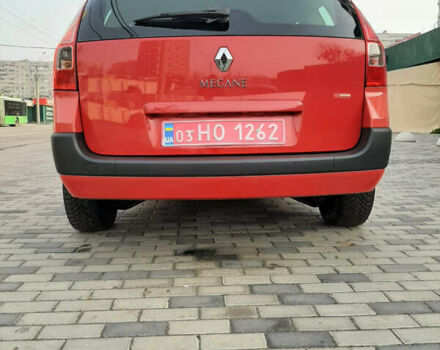 Красный Рено Меган, объемом двигателя 1.6 л и пробегом 170 тыс. км за 6200 $, фото 6 на Automoto.ua