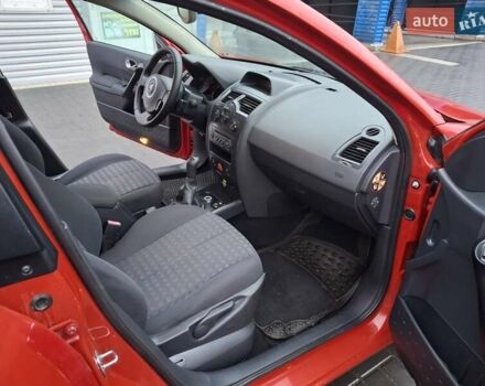 Червоний Рено Меган, об'ємом двигуна 1.6 л та пробігом 237 тис. км за 3850 $, фото 40 на Automoto.ua