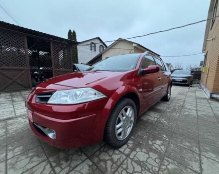 Красный Рено Меган, объемом двигателя 1.6 л и пробегом 216 тыс. км за 5599 $, фото 3 на Automoto.ua