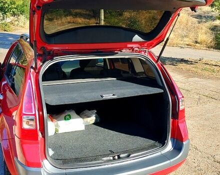 Красный Рено Меган, объемом двигателя 1.6 л и пробегом 290 тыс. км за 5100 $, фото 5 на Automoto.ua