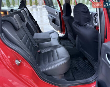 Червоний Рено Меган, об'ємом двигуна 1.5 л та пробігом 286 тис. км за 5300 $, фото 26 на Automoto.ua