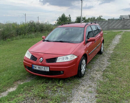 Красный Рено Меган, объемом двигателя 1.87 л и пробегом 260 тыс. км за 4950 $, фото 2 на Automoto.ua