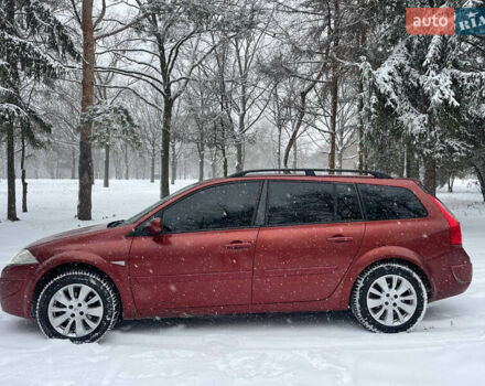Червоний Рено Меган, об'ємом двигуна 1.6 л та пробігом 283 тис. км за 4399 $, фото 2 на Automoto.ua
