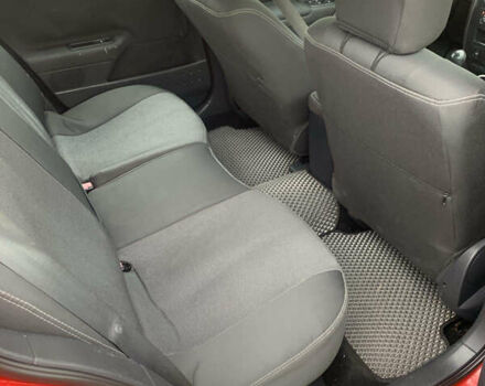 Красный Рено Меган, объемом двигателя 1.87 л и пробегом 260 тыс. км за 4950 $, фото 8 на Automoto.ua