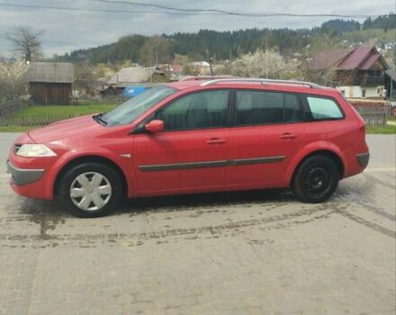 Красный Рено Меган, объемом двигателя 1.4 л и пробегом 115 тыс. км за 4800 $, фото 5 на Automoto.ua