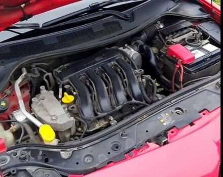 Красный Рено Меган, объемом двигателя 1.6 л и пробегом 290 тыс. км за 4000 $, фото 5 на Automoto.ua