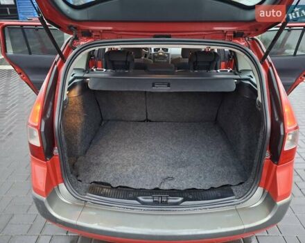 Червоний Рено Меган, об'ємом двигуна 1.6 л та пробігом 237 тис. км за 3850 $, фото 42 на Automoto.ua