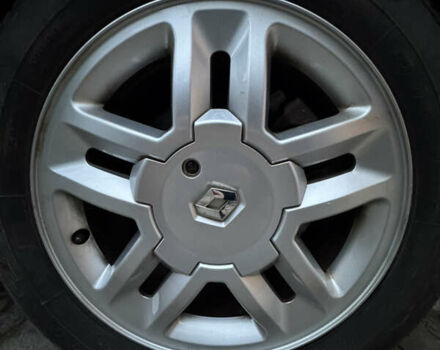 Червоний Рено Меган, об'ємом двигуна 1.6 л та пробігом 216 тис. км за 5599 $, фото 31 на Automoto.ua