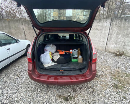 Червоний Рено Меган, об'ємом двигуна 1.6 л та пробігом 247 тис. км за 4800 $, фото 14 на Automoto.ua