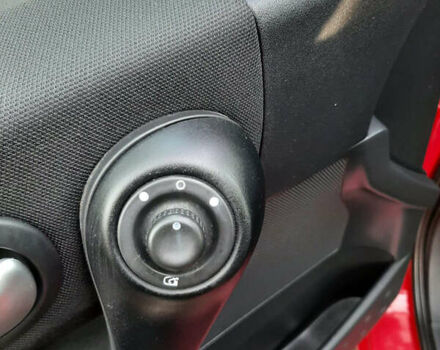 Красный Рено Меган, объемом двигателя 1.6 л и пробегом 170 тыс. км за 6200 $, фото 29 на Automoto.ua