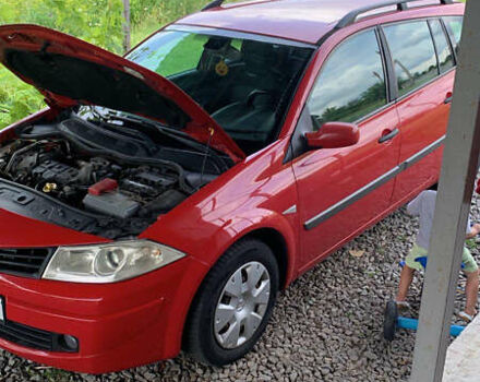 Красный Рено Меган, объемом двигателя 1.87 л и пробегом 260 тыс. км за 4950 $, фото 1 на Automoto.ua