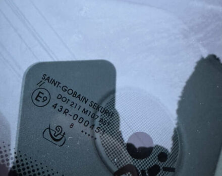 Червоний Рено Меган, об'ємом двигуна 1.6 л та пробігом 216 тис. км за 5599 $, фото 30 на Automoto.ua