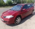 Червоний Рено Меган, об'ємом двигуна 1.6 л та пробігом 300 тис. км за 5023 $, фото 1 на Automoto.ua