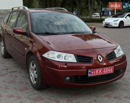 Красный Рено Меган, объемом двигателя 1.6 л и пробегом 259 тыс. км за 5999 $, фото 12 на Automoto.ua