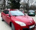 Красный Рено Меган, объемом двигателя 2 л и пробегом 247 тыс. км за 7500 $, фото 1 на Automoto.ua
