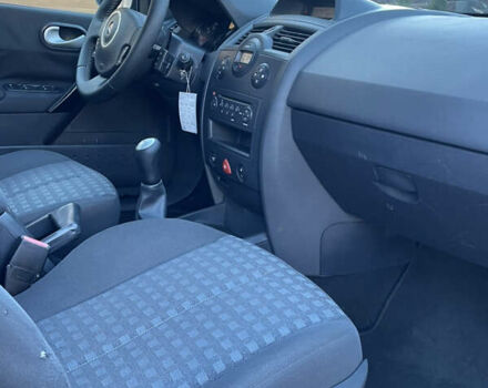 Красный Рено Меган, объемом двигателя 1.6 л и пробегом 222 тыс. км за 5499 $, фото 39 на Automoto.ua