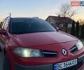 Красный Рено Меган, объемом двигателя 1.6 л и пробегом 235 тыс. км за 6200 $, фото 8 на Automoto.ua
