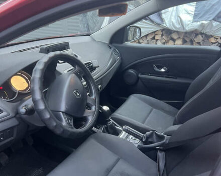 Червоний Рено Меган, об'ємом двигуна 1.5 л та пробігом 170 тис. км за 6450 $, фото 5 на Automoto.ua