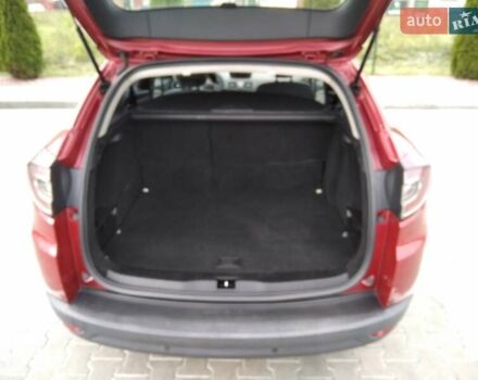 Рено Меган 2010 у Стрые на Automoto.ua Червоний Рено Меган, об'ємом двигуна 1.46 л та пробігом 260 тис. км за 6800 $, фото 54 на Automoto.ua