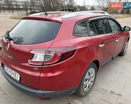 Красный Рено Меган, объемом двигателя 1.46 л и пробегом 229 тыс. км за 7200 $, фото 2 на Automoto.ua