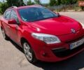 Красный Рено Меган, объемом двигателя 1.46 л и пробегом 176 тыс. км за 6950 $, фото 1 на Automoto.ua