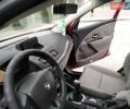 Рено Меган 2010 у Стрые на Automoto.ua Червоний Рено Меган, об'ємом двигуна 1.46 л та пробігом 260 тис. км за 6800 $, фото 50 на Automoto.ua