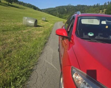 Красный Рено Меган, объемом двигателя 2 л и пробегом 189 тыс. км за 2354 $, фото 2 на Automoto.ua