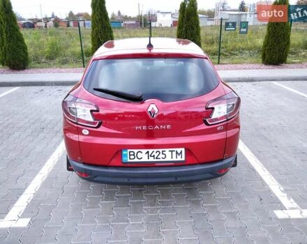 Рено Меган 2010 у Стрые на Automoto.ua Червоний Рено Меган, об'ємом двигуна 1.46 л та пробігом 260 тис. км за 6800 $, фото 81 на Automoto.ua