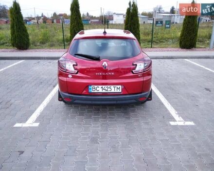 Рено Меган 2010 у Стрые на Automoto.ua Червоний Рено Меган, об'ємом двигуна 1.46 л та пробігом 260 тис. км за 6800 $, фото 78 на Automoto.ua