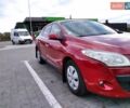 Рено Меган 2010 у Стрые на Automoto.ua Червоний Рено Меган, об'ємом двигуна 1.46 л та пробігом 260 тис. км за 6800 $, фото 74 на Automoto.ua