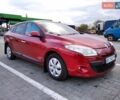 Рено Меган 2010 у Стрые на Automoto.ua Червоний Рено Меган, об'ємом двигуна 1.46 л та пробігом 260 тис. км за 6800 $, фото 7 на Automoto.ua