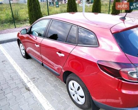 Рено Меган 2010 у Стрые на Automoto.ua Червоний Рено Меган, об'ємом двигуна 1.46 л та пробігом 260 тис. км за 6800 $, фото 26 на Automoto.ua