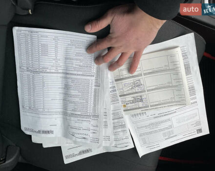 Красный Рено Меган, объемом двигателя 1.6 л и пробегом 208 тыс. км за 6550 $, фото 32 на Automoto.ua