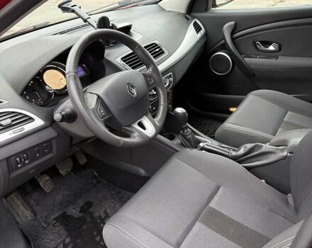 Красный Рено Меган, объемом двигателя 1.46 л и пробегом 229 тыс. км за 7200 $, фото 16 на Automoto.ua