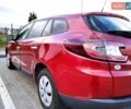 Рено Меган 2010 у Стрые на Automoto.ua Червоний Рено Меган, об'ємом двигуна 1.46 л та пробігом 260 тис. км за 6800 $, фото 9 на Automoto.ua
