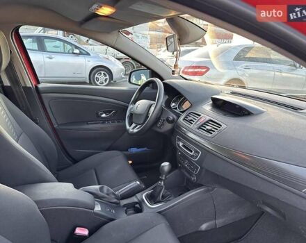 Червоний Рено Меган, об'ємом двигуна 1.46 л та пробігом 162 тис. км за 7400 $, фото 7 на Automoto.ua