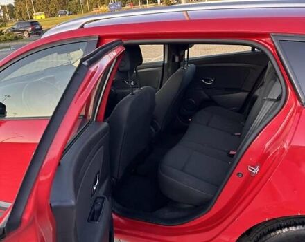 Червоний Рено Меган, об'ємом двигуна 1.46 л та пробігом 162 тис. км за 7400 $, фото 9 на Automoto.ua